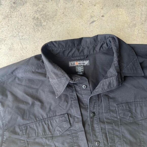 Black 5.11 Tactical button-up shirt Hiking Utility grid Mens size XXL - Picture 2 of 2